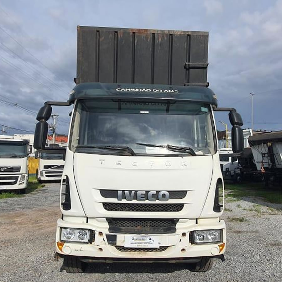 Caminhao Iveco bitruck h7 caminhões