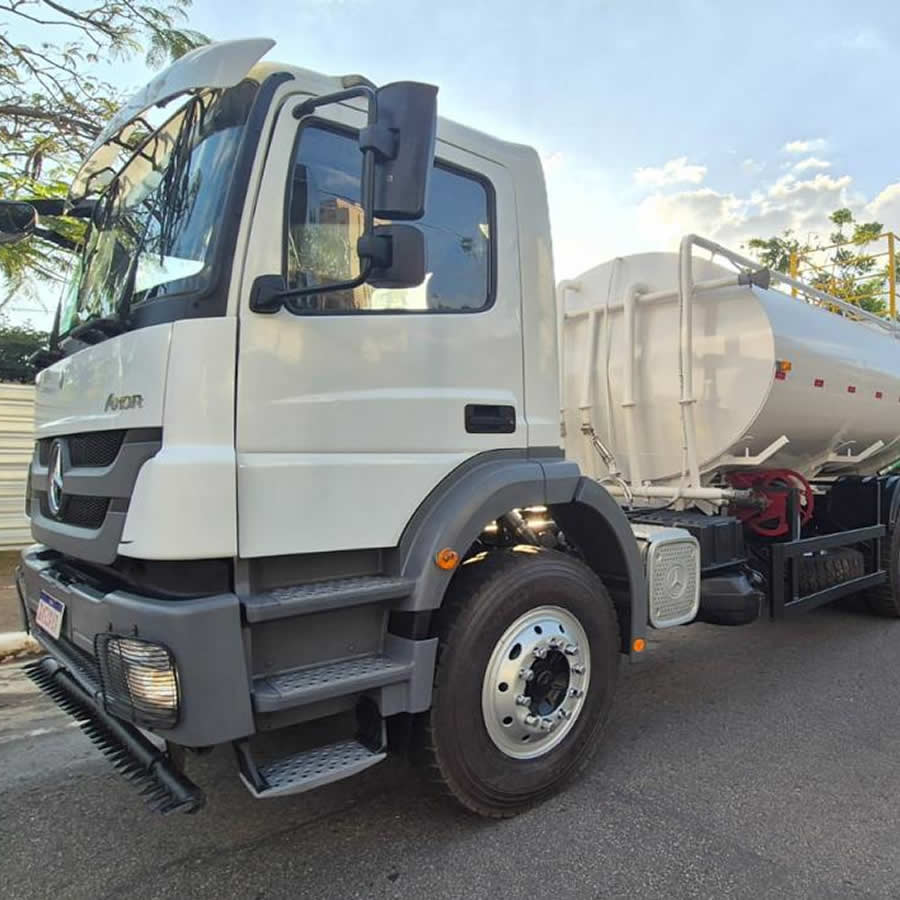 Comprar caminhões em Minas Gerais