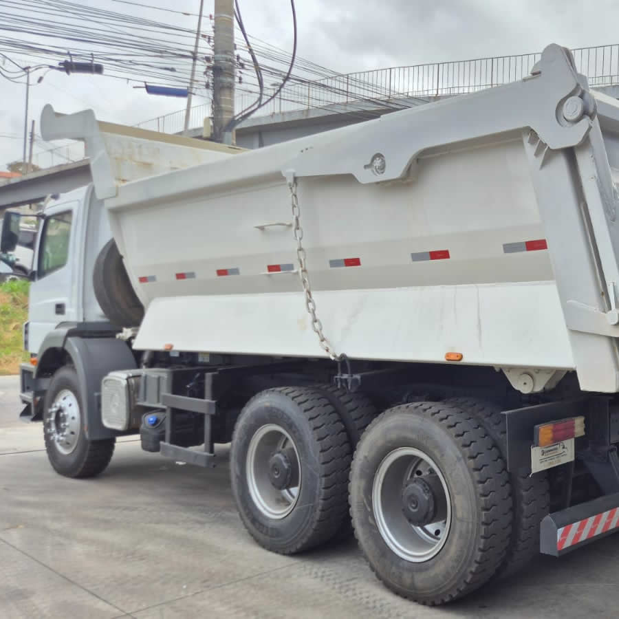 Comprar caminhões em Minas Gerais